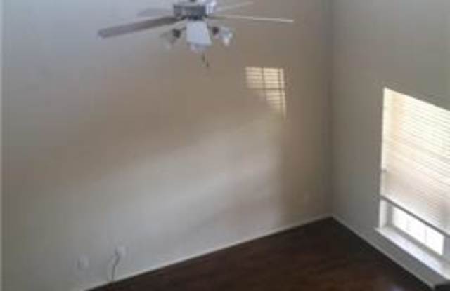 9828 Pierce Drive Gallery 4