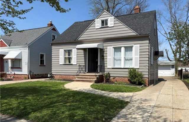4606 Lincoln Avenue photos photos
