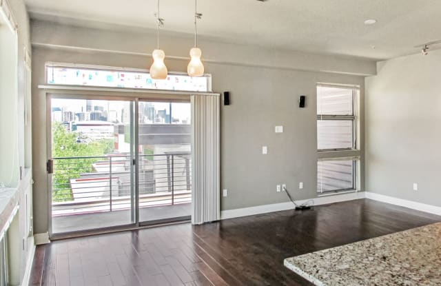 2650 W Front View Crescent Dr Unit 402 - 2650 Front View Crescent Drive, Denver, CO 80211