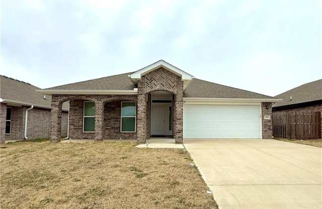 5909  NW Hoover  ST photos photos