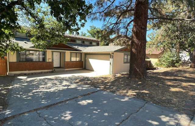 2030 W 6th St - 2030 West 6th Street, Reno, NV 89503
