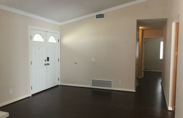 17917 Sybrandy Ave. Gallery 2