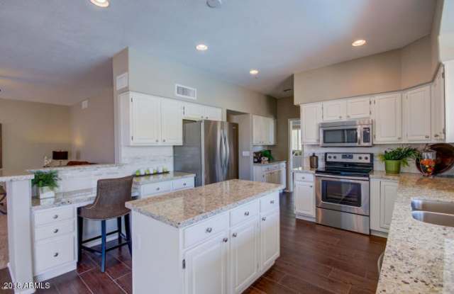 7486 E SAND HILLS Road Gallery 3