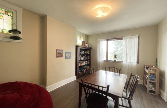 1526 Fernleaf St South Side Slopes - 1526 Fernleaf Street, Pittsburgh, PA 15210