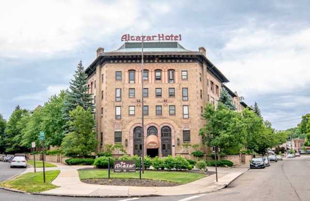 Alcazar - 2450 Derbyshire Road, Cleveland Heights, OH 44106