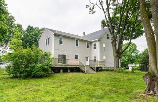 75 Davis Street - 75 Davis Street, Essex County, MA 01845
