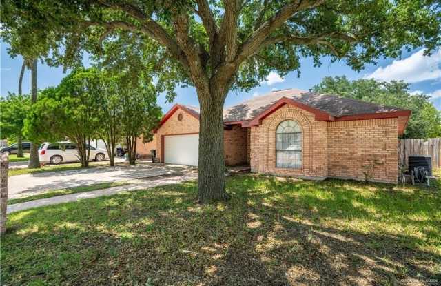 1801 Crown Pointe Boulevard photos photos