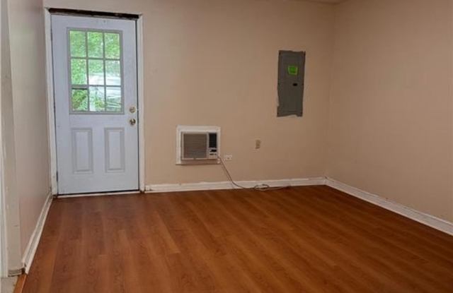 74 Davis Road Gallery 2