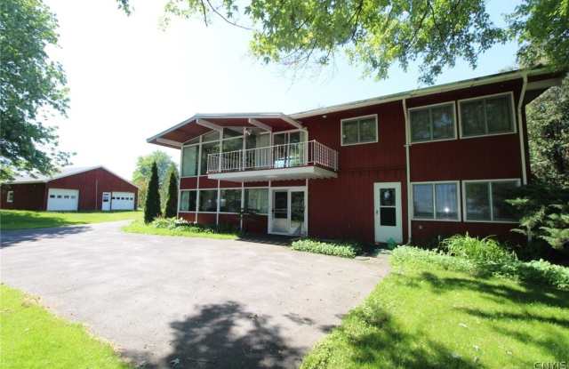 6363 Muskrat Bay Road Gallery 4