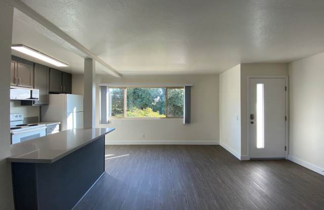Adams Street Apartments Gallery 4