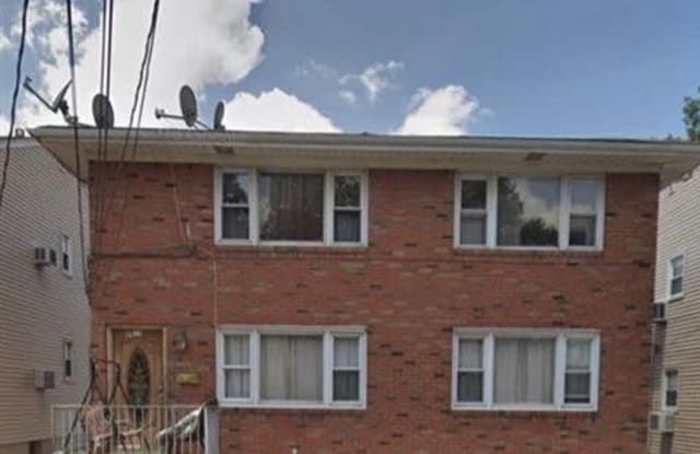 8911 COLUMBIA AVE - 8911 Columbia Avenue, North Bergen, NJ 07047
