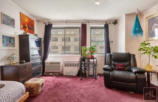 85 8 AVENUE - 85 8th Avenue, New York City, NY 10011