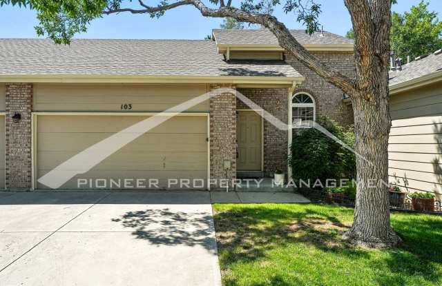 Spacious Townhouse with Central AC and 2-Car Garage photos photos