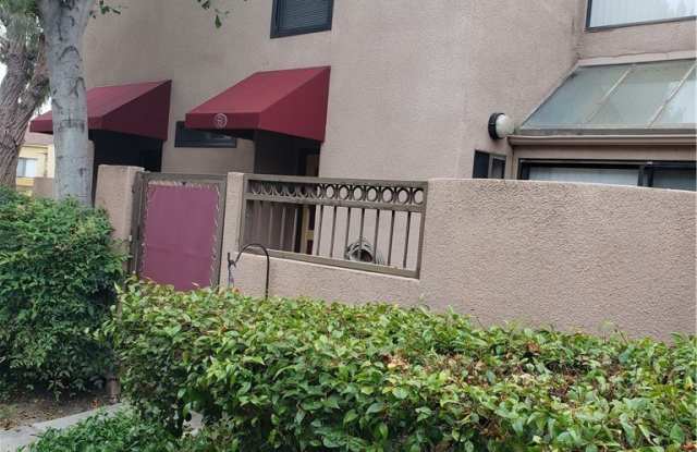 25761 Le Parc - 25761 Le Parc, Lake Forest, CA 92630