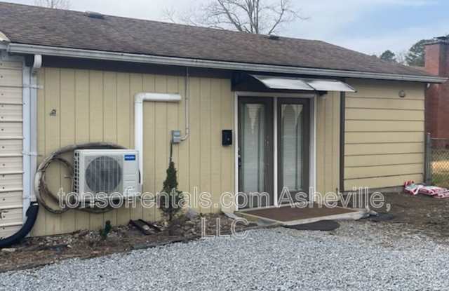 321 Lake Circle Dr. - 321 Lake Circle Drive, Henderson County, NC 28792