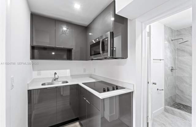 2847 Polk St photos photos