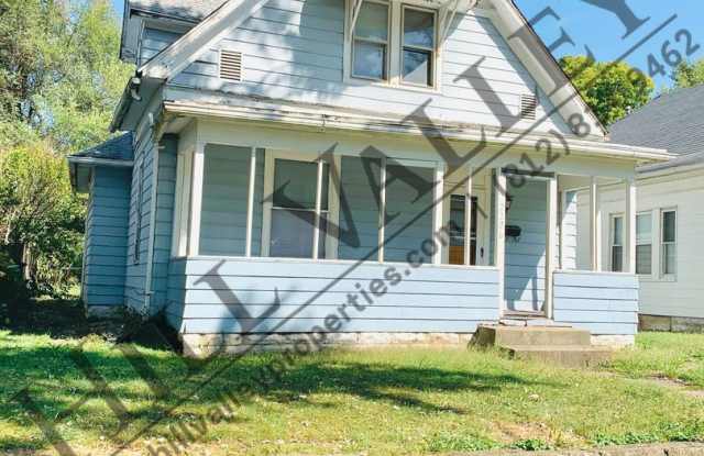 Large Two Bedroom Home North photos photos