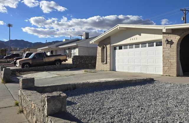 4613 SUN VALLEY Drive photos photos 4613 SUN VALLEY Drive photos photos