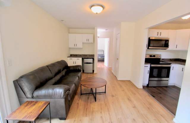 Camden Townhomes 1398 Gallery 2