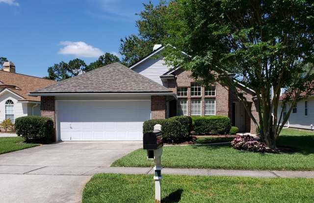 1556 LINKSIDE DR - 1556 Linkside Drive, Fleming Island, FL 32003