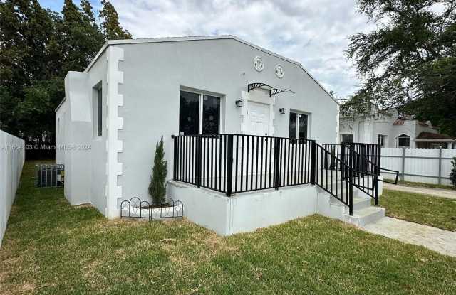 265 NW 81st St photos photos