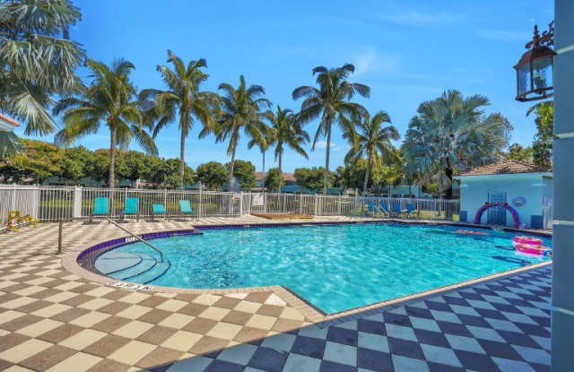 1925 Gardenia Ct - 1925 Gardenia Court, Riviera Beach, FL 33404