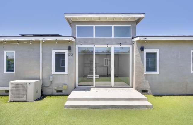 572 N Cambridge St photos photos