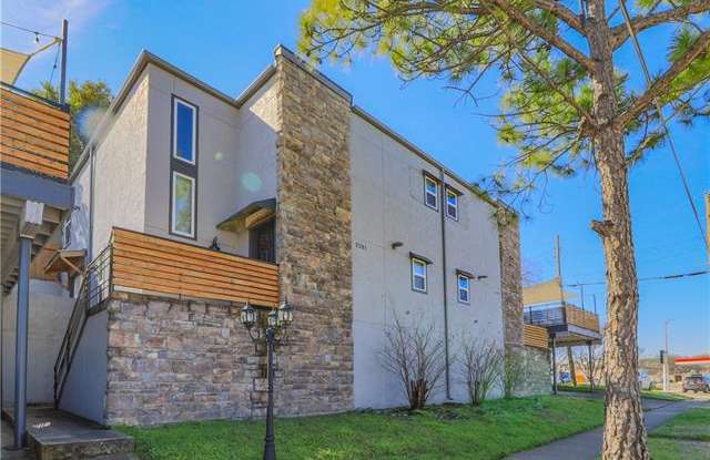 2211 Park Hill Drive - 2211 Park Hill Dr, Fort Worth, TX 76110