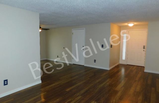 22421 E Princeton Dr Gallery 4