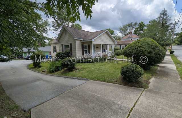 2 Bed House with Washer/Dryer photos photos