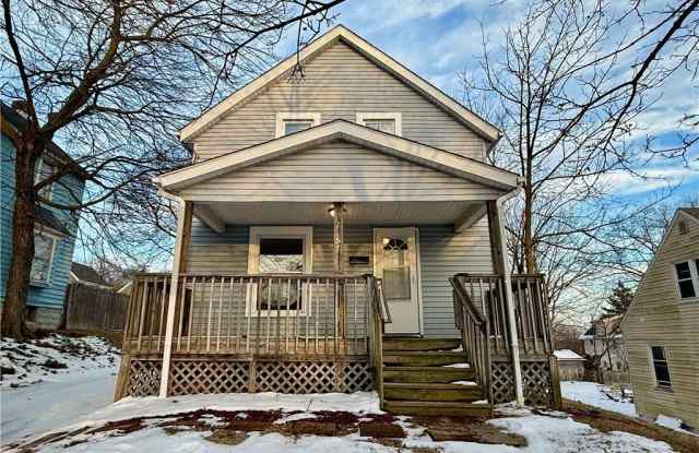 2157 10th Street SW Gallery 1