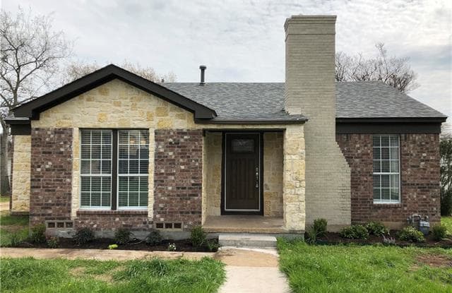 710 Cliffdale Avenue - 710 Cliffdale Avenue, Dallas, TX 75211