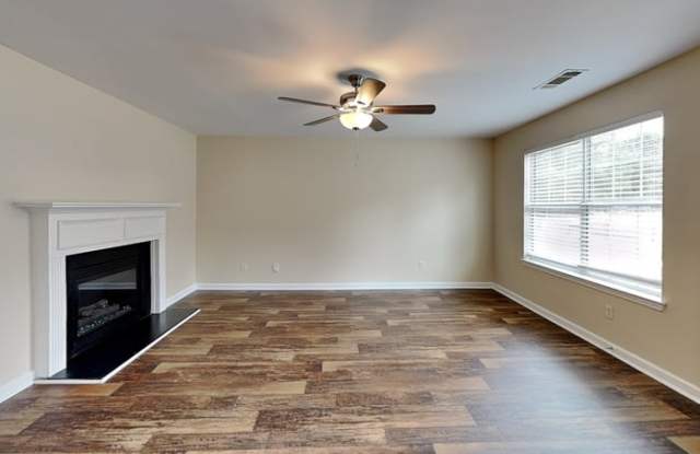 7310 Spoleto Loop Gallery 4