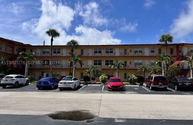5050 Bayview Dr Gallery 2