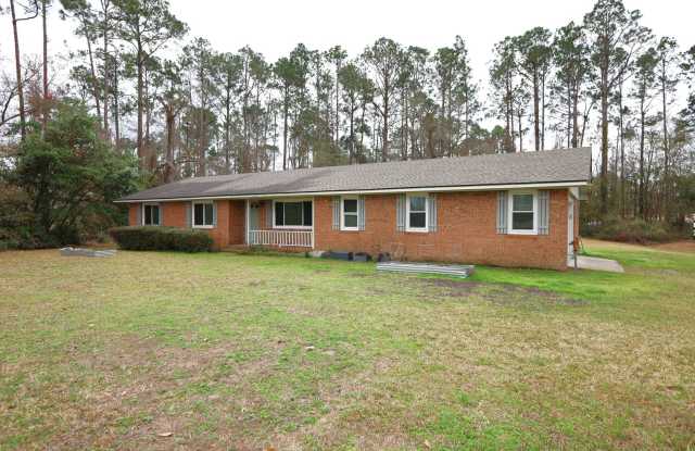 282 Parkview Circle - 282 Parkview Circle, Brooks County, GA 31602