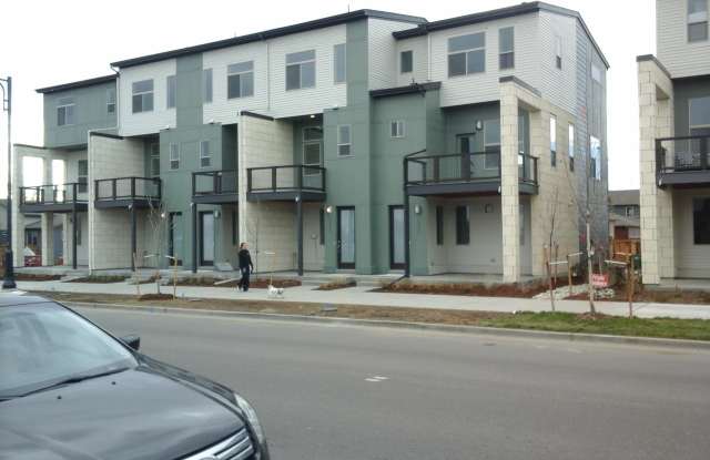 2567 Moline St - 2567 North Moline Street, Aurora, CO 80010