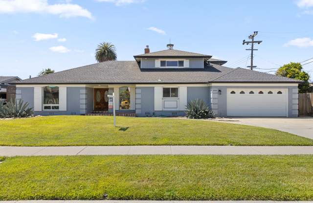 930 Sierra Madre Dr - 930 Sierra Madre Drive, Salinas, CA 93901