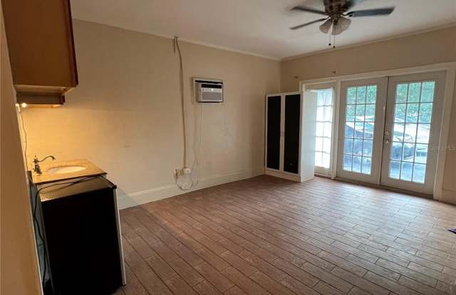 2601 61ST AVENUE N Gallery 4