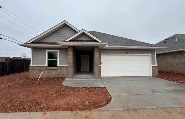 *LEASING SPECIAL* Luxury 1 Bedroom 1 Bathroom Cottage with Flex Space/Office in 55+ Community (Gates, Fence, and Blinds coming soon) photos photos