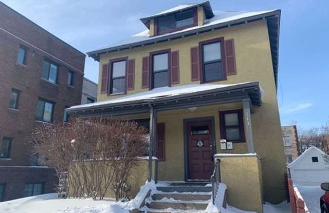 3136 Lyndale Ave S photos photos