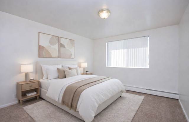 Bristol Square Apartments Gallery 4
