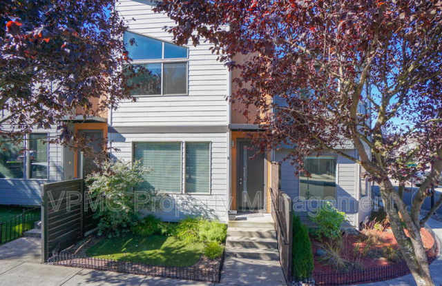 187 North 44th Place Gallery 2