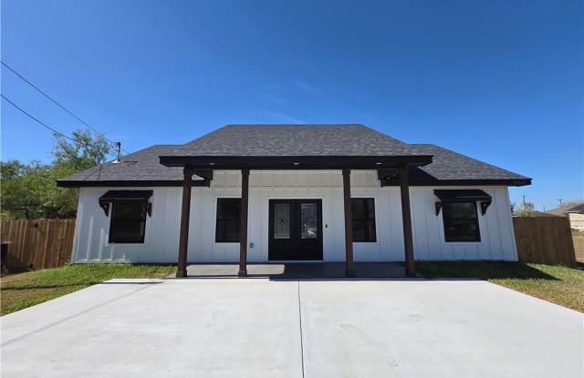 23062 Cragon Road - 23062 Cragon Road, Primera, TX 78552