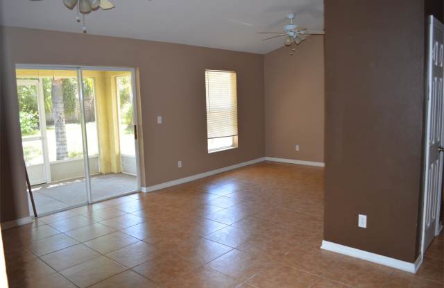 105 Meadow Glen Ct Gallery 4