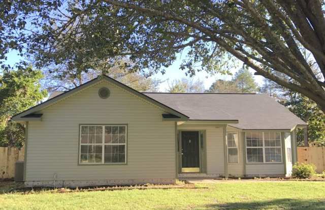 Spacious 3-Bedroom Home with Modern Upgrades - 611 Demere Street, Hinesville, GA photos photos