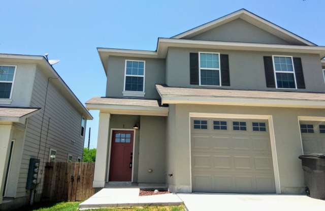 *COMING SOON* 3BR / 2.5BA Home | Fenced Backyard, Garage & Stainless Appliances! photos photos