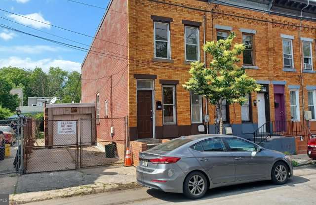 35 MECHANICS AVENUE photos photos