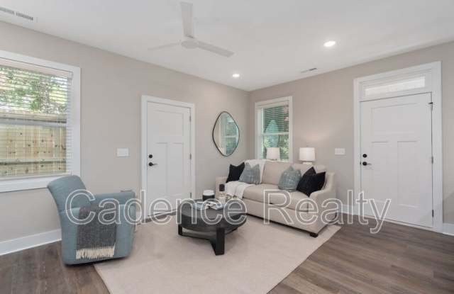 1747 Perimeter Loop Gallery 2