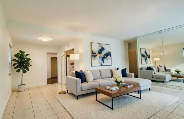 1412 NW 2nd Ave photos photos