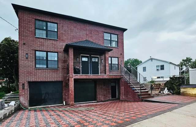59 MOULTRIE Avenue photos photos